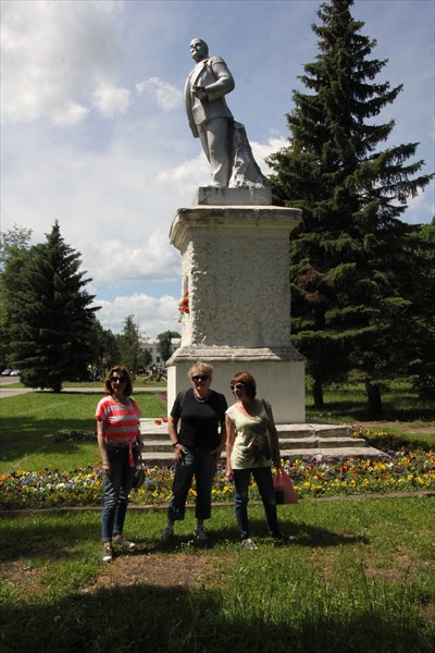 115-Памятник Ленину